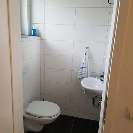 Πανσιόν Monteurzimmer Jusy *